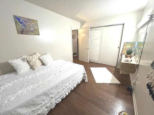 APT-3214 - 9442 Kelvin Ln, Condo with 2 bedrooms, 1 bathrooms and 2 parking in Schiller Park IL | Image 13