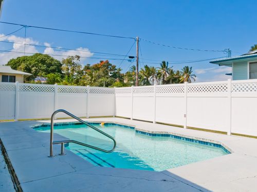 51 Ahona Pl, Hilo, HI, 96720-5301 | Card Image