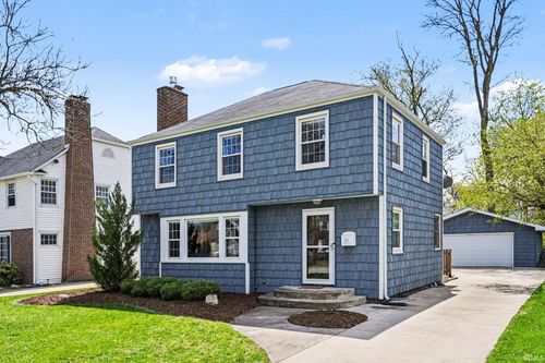 1614 Cedar St, South Bend, IN, 46617-2534 | Card Image