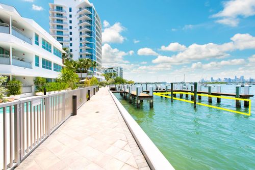 apt-703-1445 16th St, Miami Beach, FL, 33139-2283 | Card Image