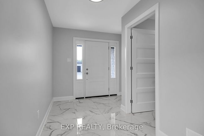 647 Parkview Terr, House other with 4 bedrooms, 4 bathrooms and 6 parking in Russell ON | Image 8