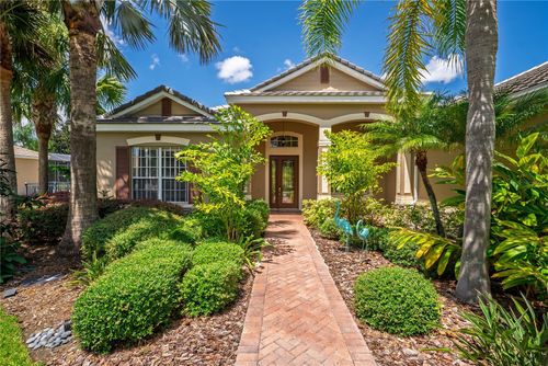 2021 Stefano Ct, MOUNT DORA, FL, 32757-6511 | Card Image