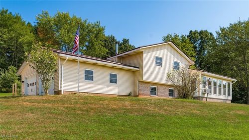 11405 Cannon Rd, Frazeysburg, OH, 43822-9307 | Card Image