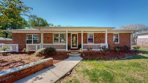 13 Eastwood Dr, Fayetteville, TN, 37334-7321 | Card Image