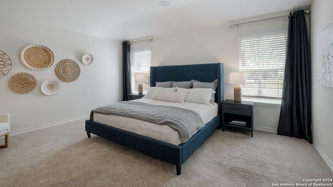 14723 Sabine Loop Rd, House other with 5 bedrooms, 3 bathrooms and null parking in San Antonio TX | Image 16