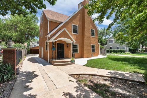 134 N Broadview St, Wichita, KS, 67208-3811 | Card Image