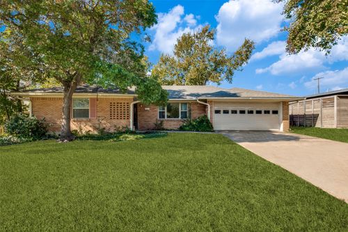 9123 Aldwick Dr, Dallas, TX, 75238-3442 | Card Image