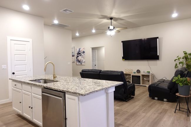 2220 Goldfinch Rd, House other with 3 bedrooms, 2 bathrooms and 2 parking in Midland TX | Image 18