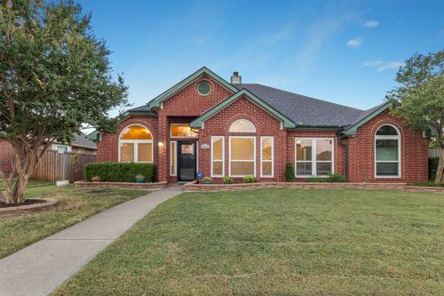 6617 Stamps St, Rowlett, TX, 75089-2911 | Card Image