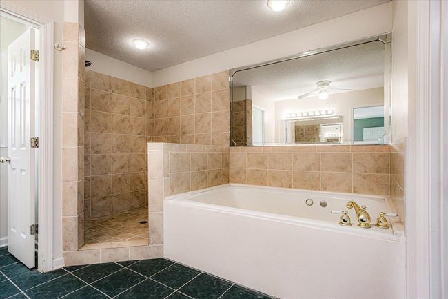 6841 Tree Breeze Cv, House other with 3 bedrooms, 4 bathrooms and null parking in Bartlett TN | Image 12