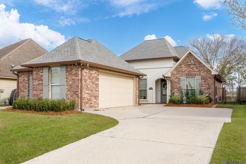 11164 Hillpark Ave, Baton Rouge, LA, 70810-7794 | Card Image