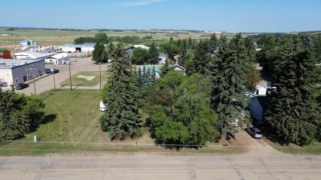 4614 49 St, House other with 2 bedrooms, 1 bathrooms and 4 parking in Bashaw AB | Image 20