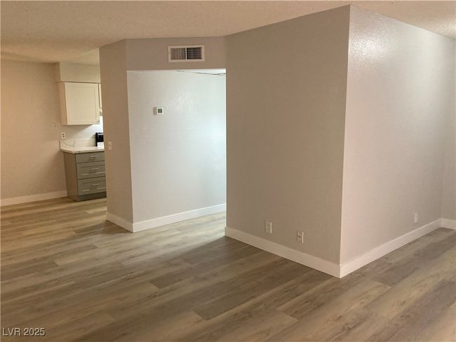 UNIT-2118 - 3151 Soaring Gulls Dr, Condo with 3 bedrooms, 2 bathrooms and null parking in Las Vegas NV | Image 11