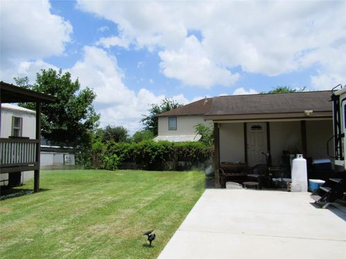 4735 Tulip Ln, Fresno, TX, 77545-8060 | Card Image