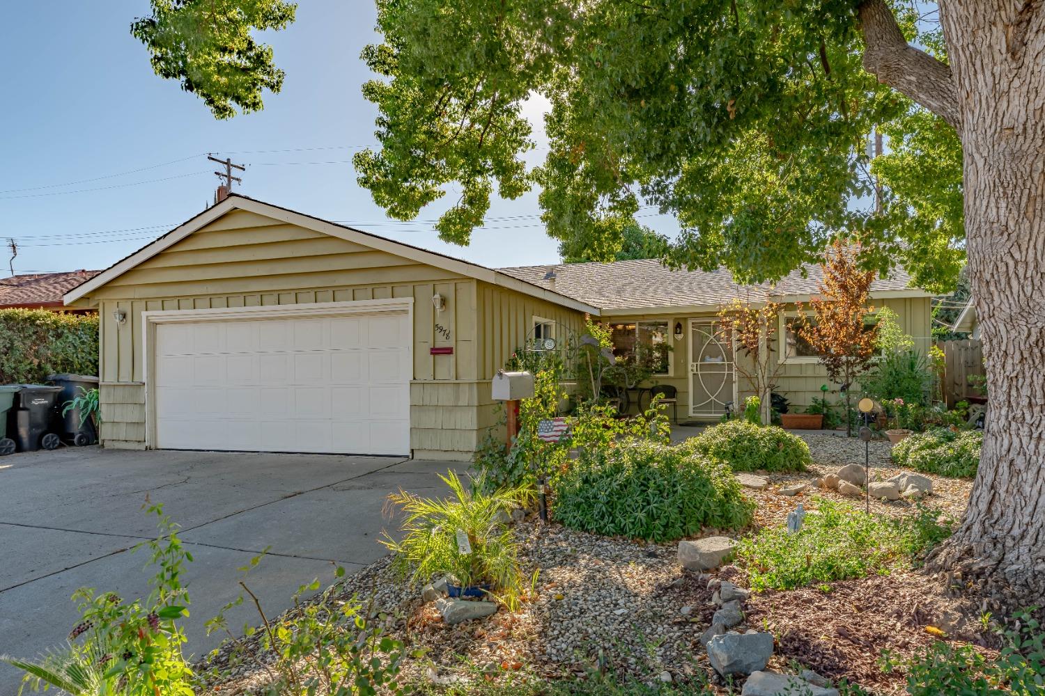 Marlin Cir, Carmichael, CA 95608