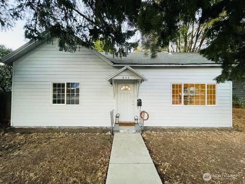 311 W University Way, Ellensburg, WA, 98926-2826 | Card Image