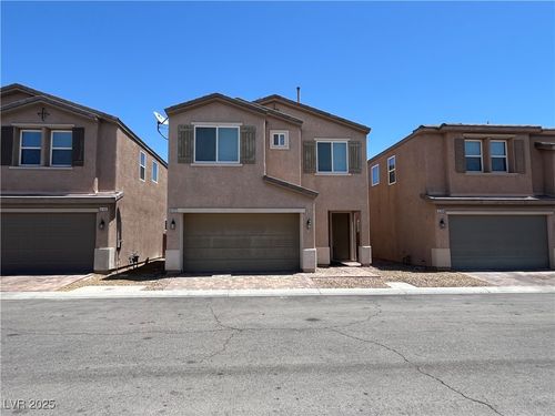 6202 Yankee Spring St, Las Vegas, NV, 89122-7610 | Card Image