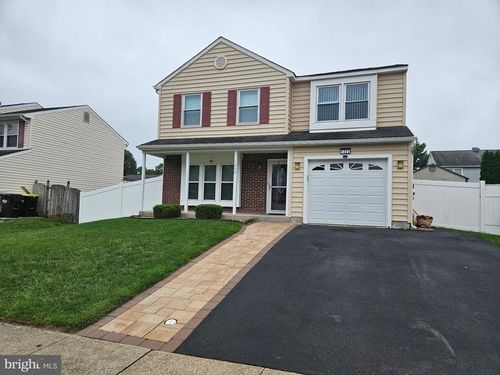1322 Bradford Ln, BENSALEM, PA, 19020-3844 | Card Image
