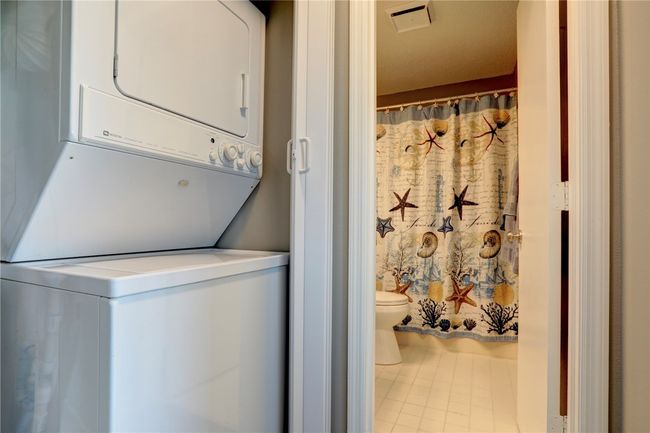 APT-4 - 5725 Pelican Pointe Dr, House attached with 2 bedrooms, 2 bathrooms and null parking in Sebastian FL | Image 25