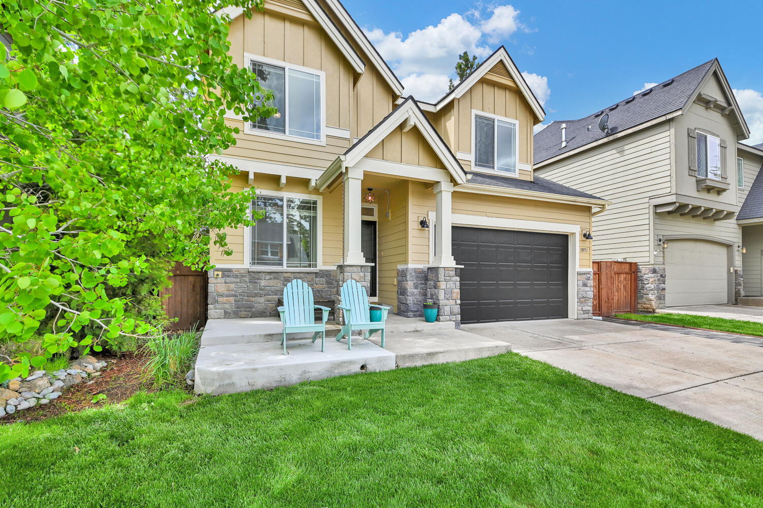 Dry Canyon Ave, Bend, OR 97702