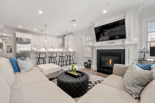 3-844 East 4th Street, Boston, MA, 02127 | Card Image