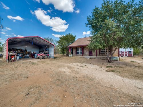 4979 Fm 1343, Devine, TX, 78016-4316 | Card Image