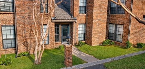 1004-15889 Preston Rd, Dallas, TX, 75248-3842 | Card Image