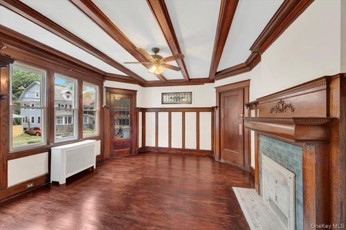 339 Tecumseh Ave, Mount Vernon, NY, 10553-1904 | Card Image
