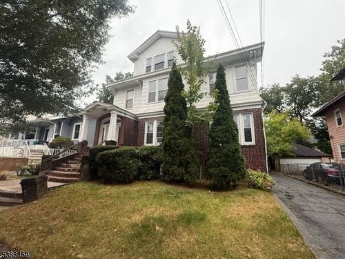 52 Lehigh Ave, Newark, NJ, 07112-2504 | Card Image