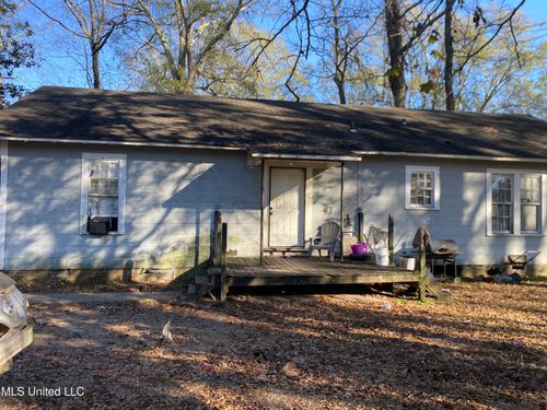 632 Columbia St, Hattiesburg, MS, 39401-2801 | Card Image