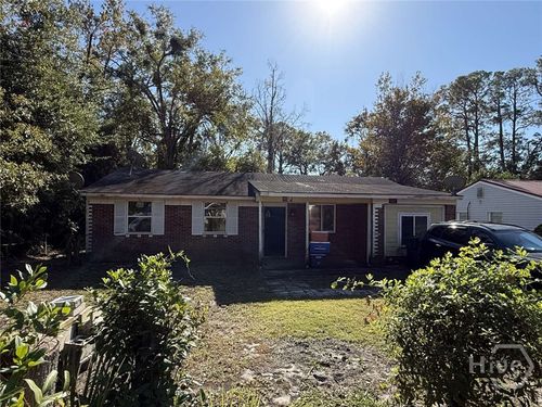 108 Saxon St, Brunswick, GA, 31525-2327 | Card Image