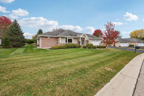 117 Pheasant Run, Johnson Creek, WI, 53038-9453 | Card Image