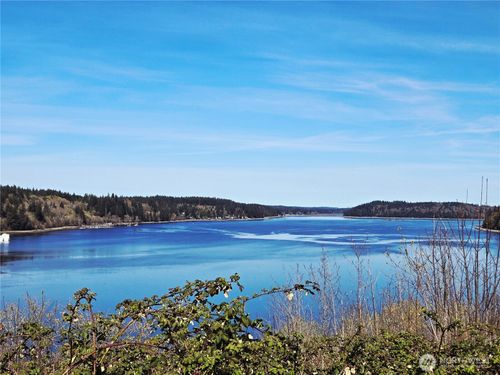 1106 Fairmount Ave, Shelton, WA, 98584-1128 | Card Image