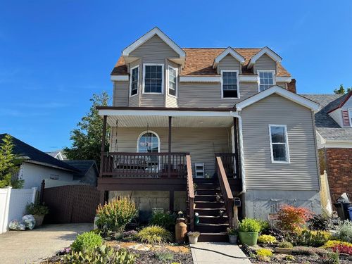 upper-420 W Fulton St, Long Beach, NY, 11561-1818 | Card Image