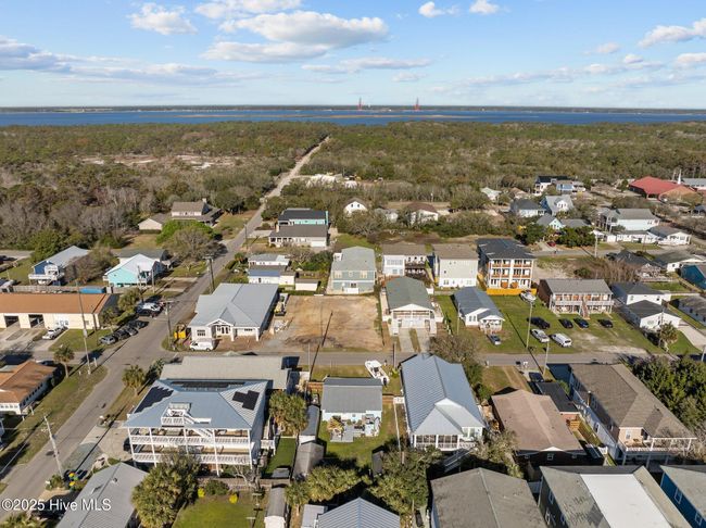 333 Fourth Ave S, House other with 2 bedrooms, 2 bathrooms and null parking in Kure Beach NC | Image 49
