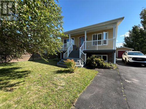 46 B Marshall'S Dr, Bishops Falls, NL, A0H1C0 | Card Image