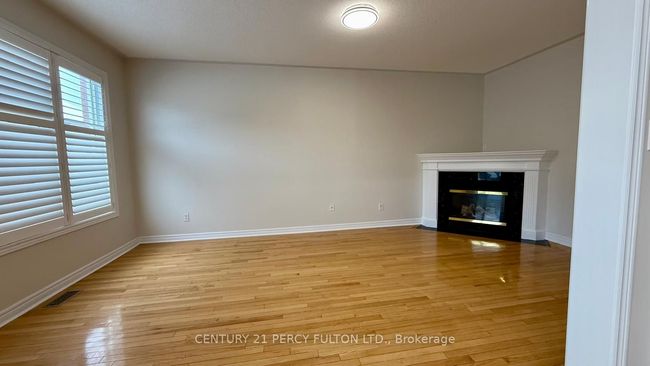17 Ambercroft St, House other with 5 bedrooms, 4 bathrooms and 2 parking in Markham ON | Image 11