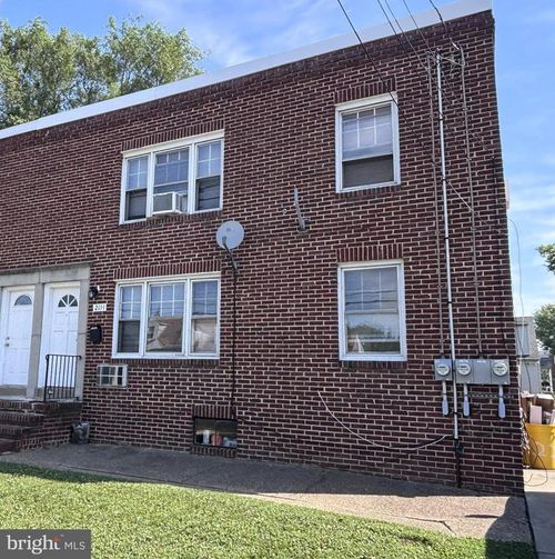 2214 Cove Rd, Pennsauken, NJ, 08110-1633 | Card Image