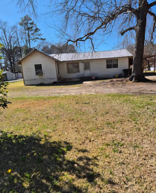 303 Western Auto Rd, Crossett, AR, 71635-9121 | Card Image