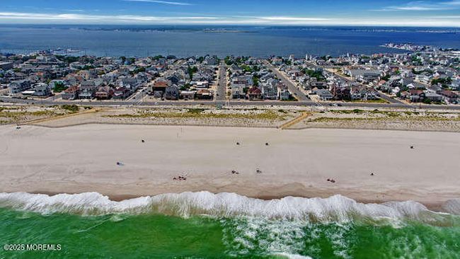 53 C St, House other with 4 bedrooms, 3 bathrooms and null parking in Seaside Park NJ | Image 47