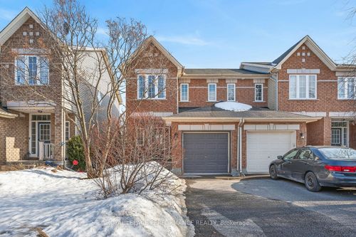 229 Saddlesmith Cir, Kanata, ON, K2M2Z1 | Card Image