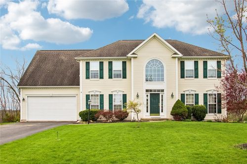 5073 W Ridge Run, Canandaigua, NY, 14424-2731 | Card Image
