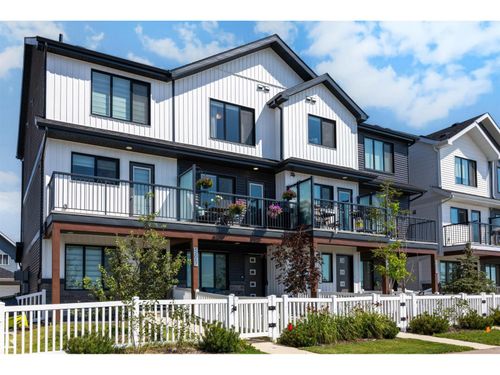2055 192 St Nw, Edmonton, AB, T6M3A8 | Card Image