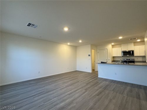 5012 Apple Mesa Ave, Las Vegas, NV, 89139-7799 | Card Image