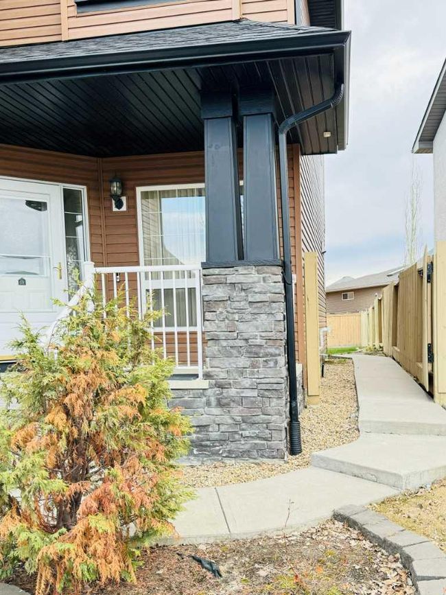 133 Evergreen Plaza Sw, House detached with 4 bedrooms, 3 bathrooms and 4 parking in Calgary AB | Image 3