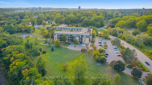 302-155 Main St N, Newmarket, ON, L3Y8C2 | Card Image