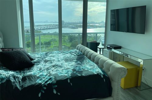 1810-888 Biscayne Blvd, Miami, FL, 33132 | Card Image