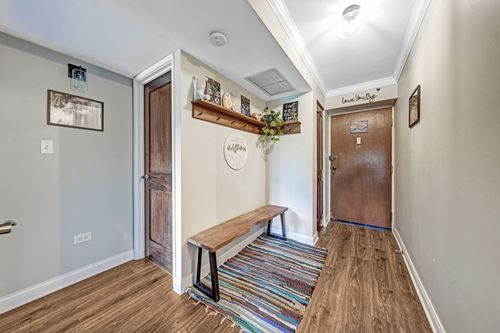 409s-110 Butterfield Rd, Elmhurst, IL, 60126-5061 | Card Image