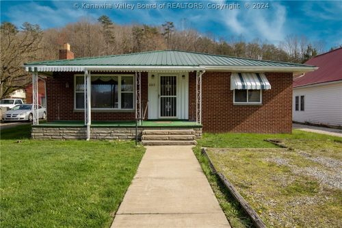 10113 Route 152, Wayne, WV, 25570 | Card Image