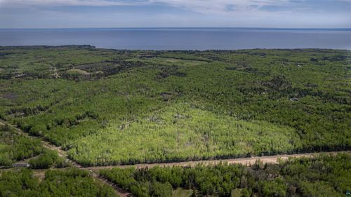 XXX2 Wildwood Rd, Duluth, MN, 55804 | Card Image